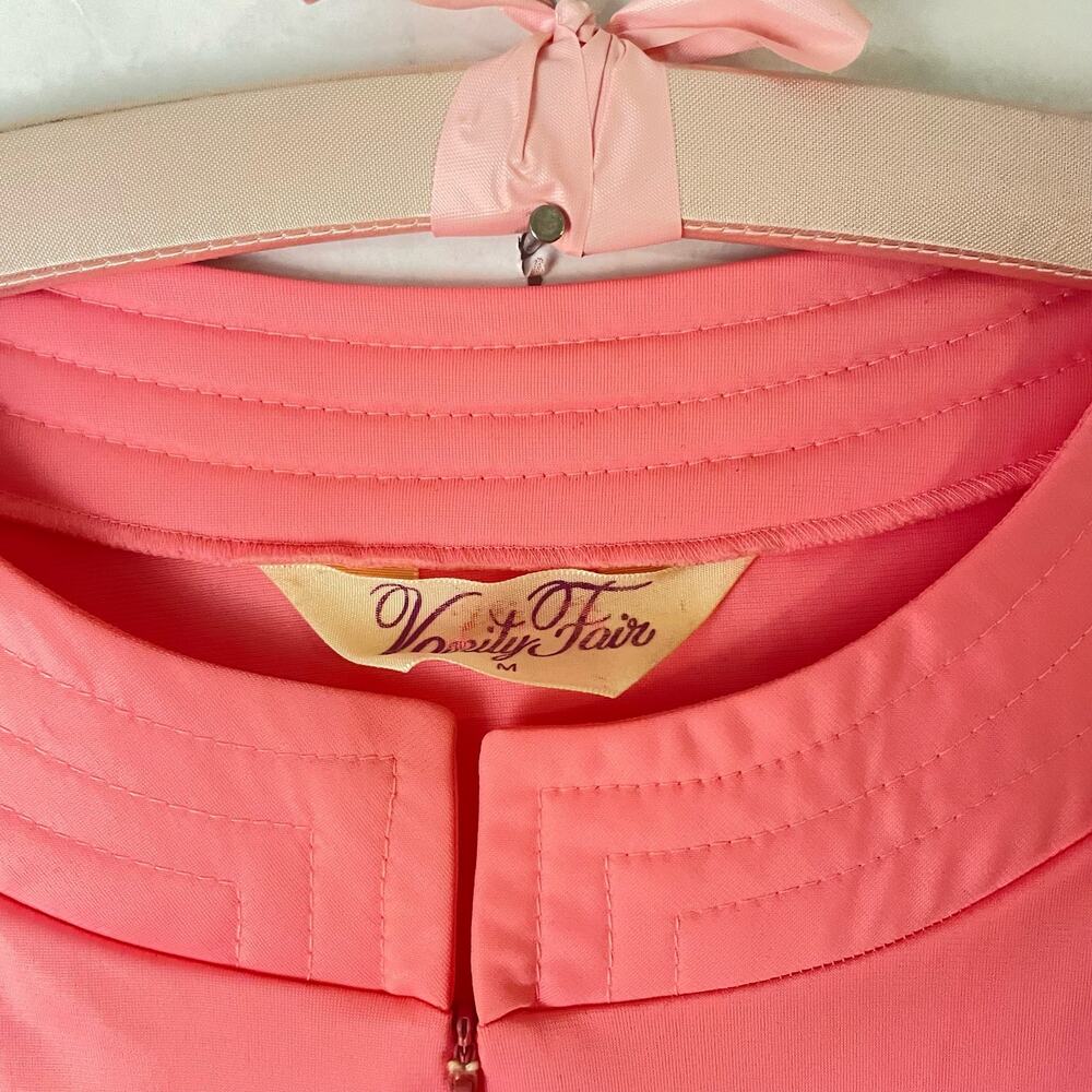 Deadstock NOS Vintage Vanity Fair Barbie Pink Zipper 3/4 Sleeve Housecoat 70s - Picture 3 of 5
